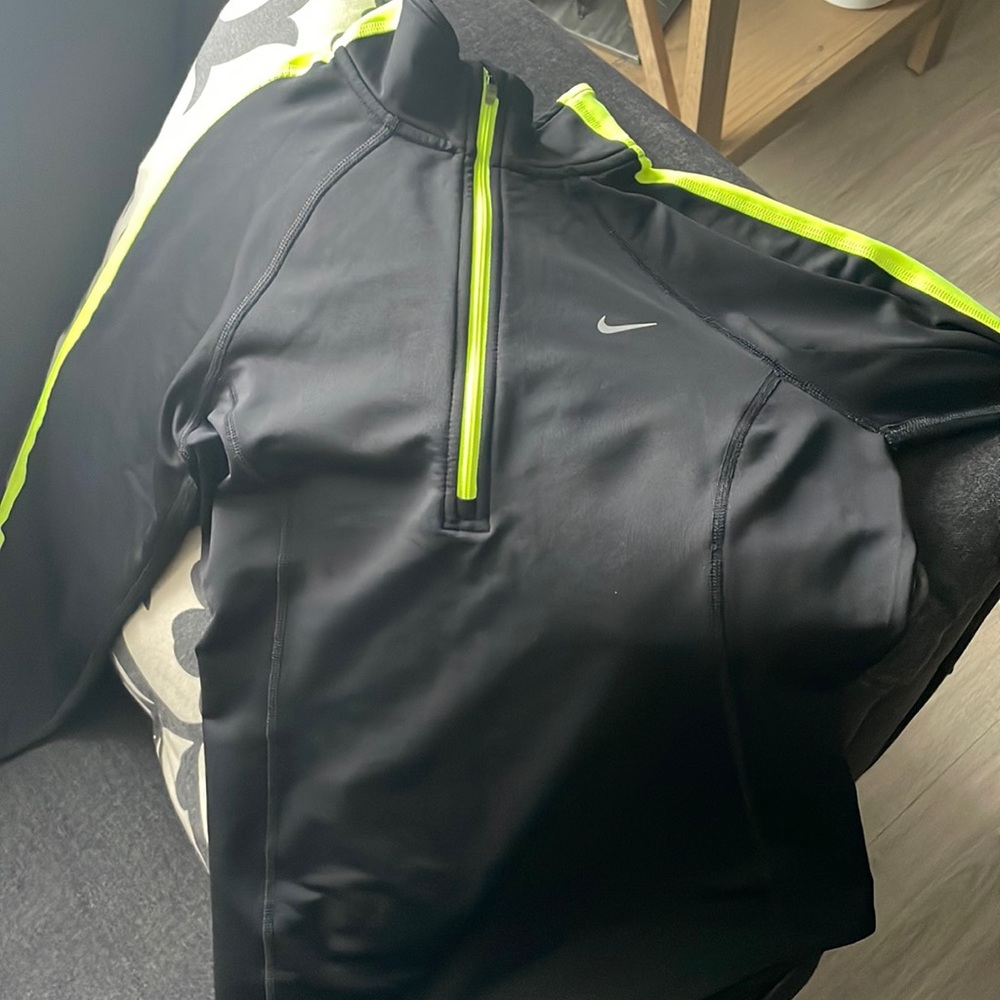 nike dri-fit half zip